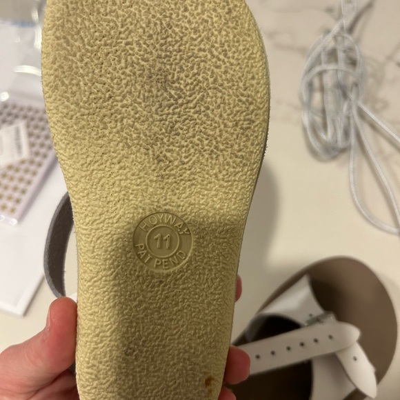 Stride rite girls white leather sandals 11 like new - Picture 3 of 5